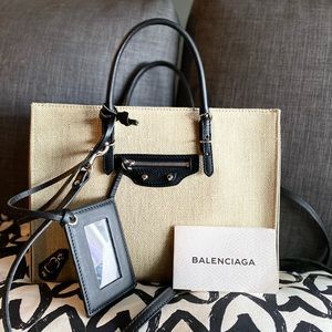 BALENCIAGA PAPIER A6 LEATHER TOTE BAG